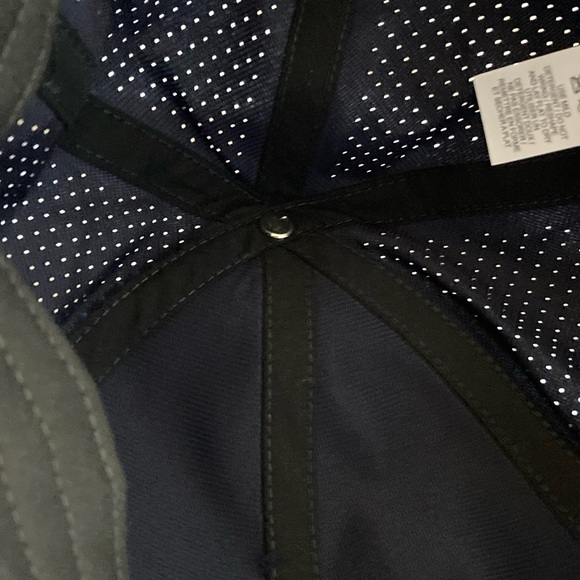 Nike Hat NWOT baseball running cap visor - Picture 3 of 9